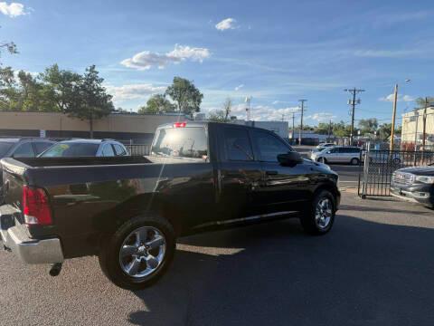 RAM 1500 Express 4x4 Quad Cab 6'4" Box 2018