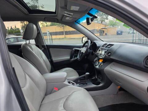 Toyota RAV4 4WD 4dr I4 Limited (Natl) 2012