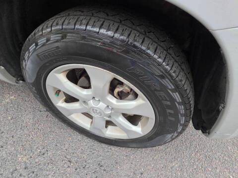 Toyota RAV4 4WD 4dr I4 Limited (Natl) 2012