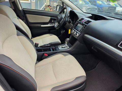 Subaru Crosstrek 5dr CVT 2.0i Premium 2016