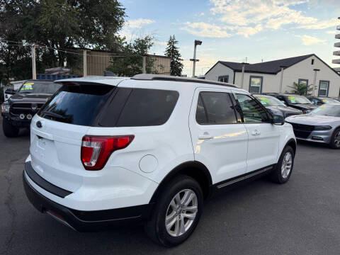 Ford Explorer XLT 4WD 2019
