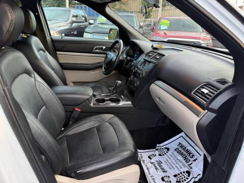 Ford Explorer XLT 4WD 2019