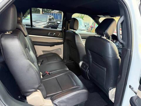 Ford Explorer XLT 4WD 2019