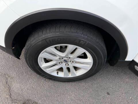 Ford Explorer XLT 4WD 2019