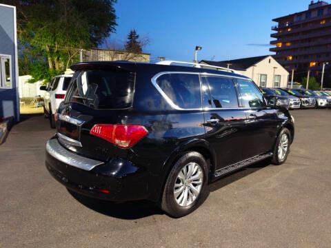 Infiniti QX80 AWD 2017