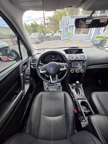 Subaru Forester 2.0XT Touring CVT 2017