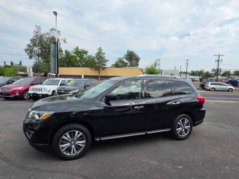 Nissan Pathfinder 4x4 SV 2018