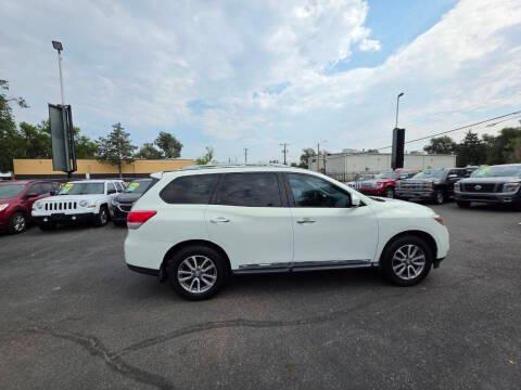 Nissan Pathfinder 4WD 4dr SL 2013