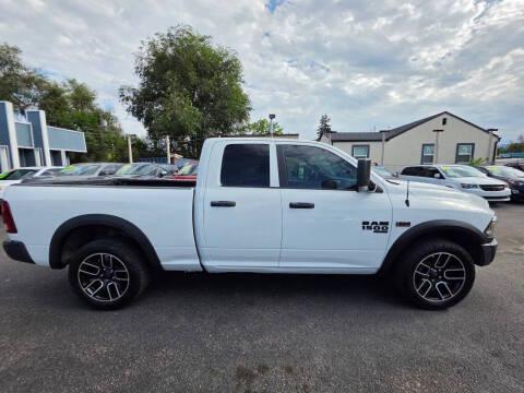 RAM 1500 Classic Warlock 4x2 Quad Cab 6'4" Box 2020