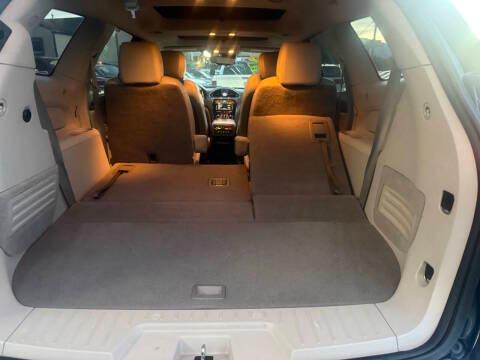 Buick Enclave AWD 4dr Premium 2016