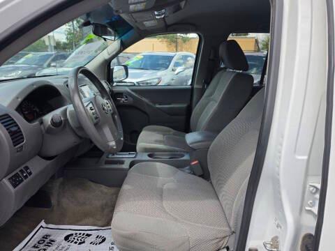 Nissan Frontier 2017.5 Crew Cab 4x4 SV V6 Auto 2017