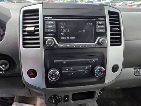 Nissan Frontier 2017.5 Crew Cab 4x4 SV V6 Auto 2017