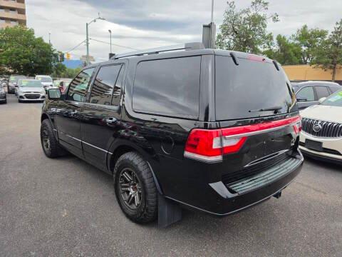 Lincoln Navigator 4WD 4dr Reserve 2016