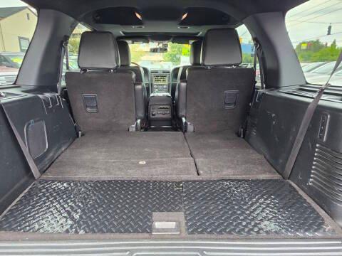 Lincoln Navigator 4WD 4dr Reserve 2016