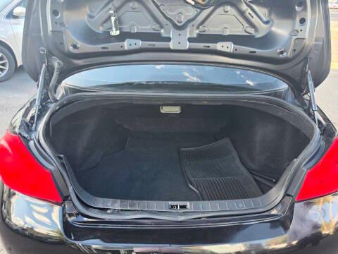 Infiniti G37 Sedan 4dr x AWD 2012