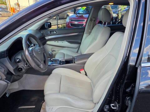Infiniti G37 Sedan 4dr x AWD 2012