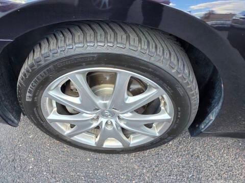 Infiniti G37 Sedan 4dr x AWD 2012