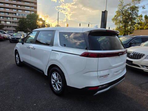 Kia Carnival LX FWD 2022