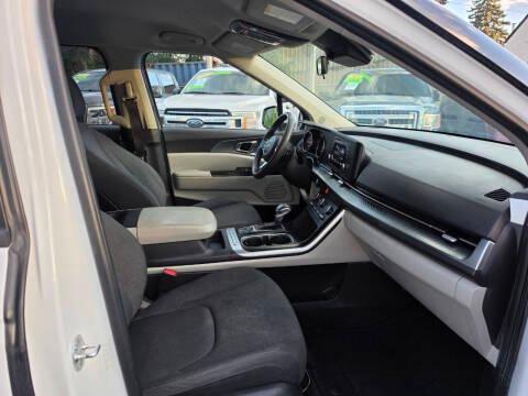 Kia Carnival LX FWD 2022