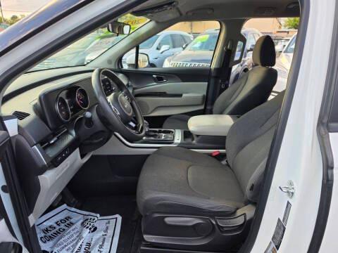 Kia Carnival LX FWD 2022