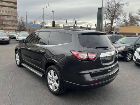 Chevrolet Traverse AWD 4dr LT w/1LT 2017