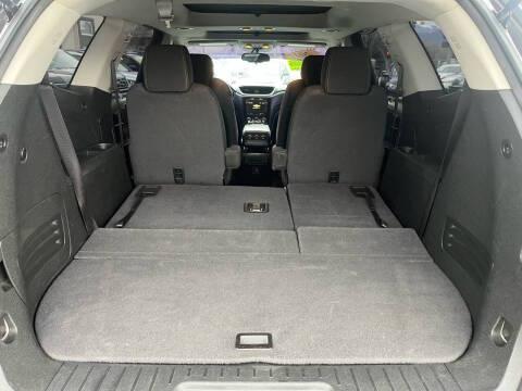 Chevrolet Traverse AWD 4dr LT w/1LT 2017