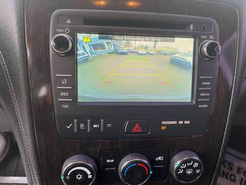 Chevrolet Traverse AWD 4dr LT w/1LT 2017