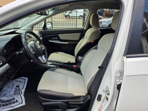 Subaru Crosstrek 5dr CVT 2.0i Premium 2016