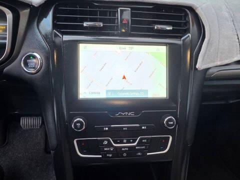 Ford Fusion photo 16