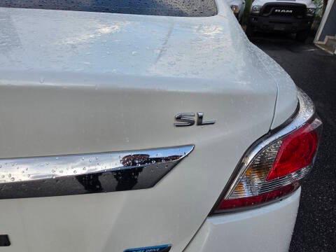 Nissan Altima 4dr Sdn I4 2.5 SL 2014