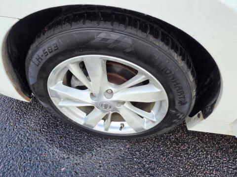 Nissan Altima 4dr Sdn I4 2.5 SL 2014