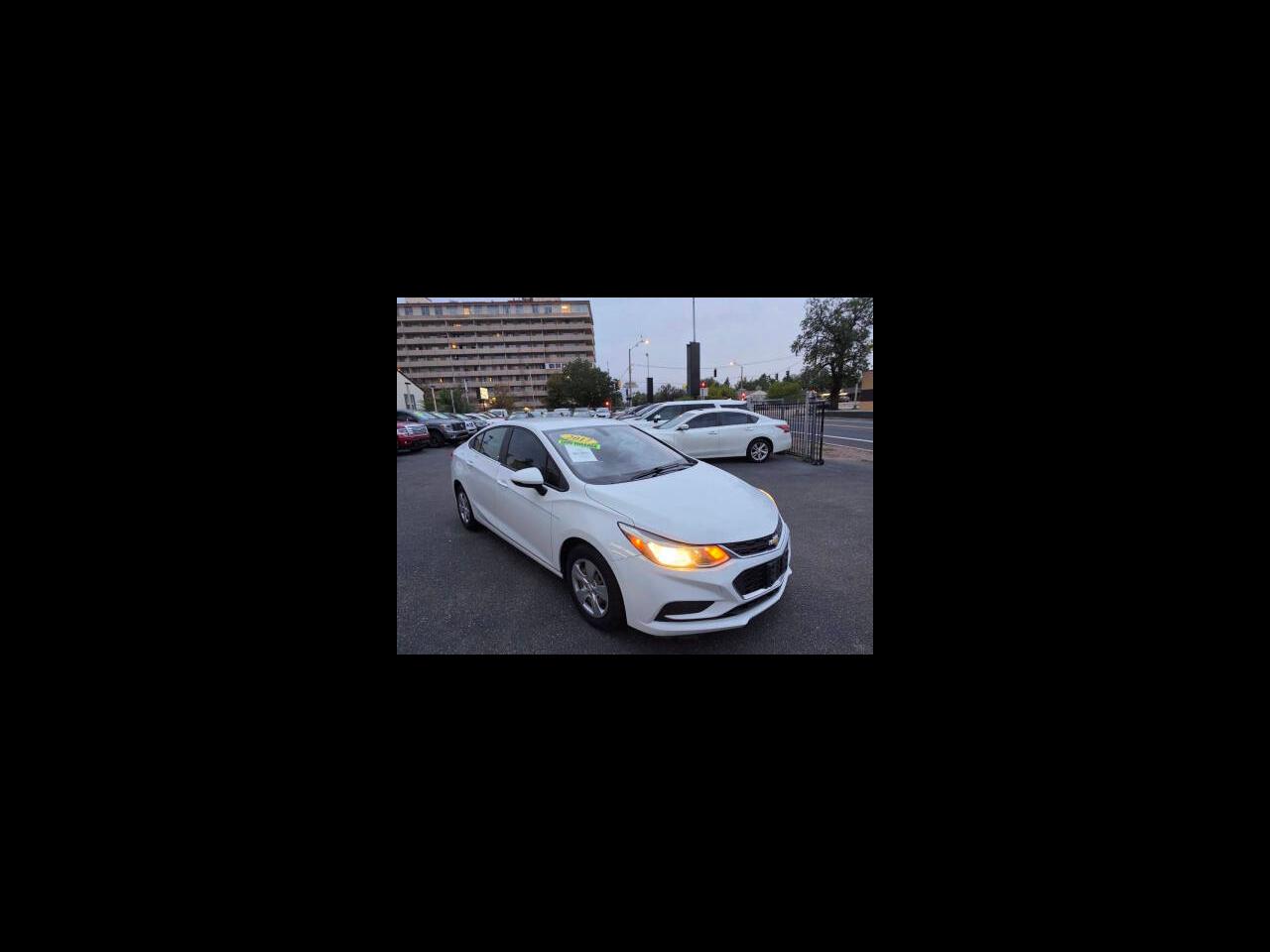 2017 Chevrolet Cruze 4dr Sdn 1.4L LS w/1SB