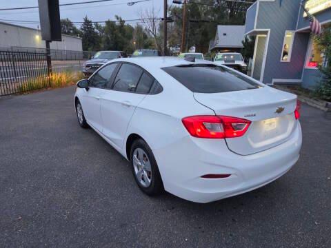 Chevrolet Cruze 4dr Sdn 1.4L LS w/1SB 2017