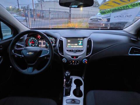 Chevrolet Cruze 4dr Sdn 1.4L LS w/1SB 2017