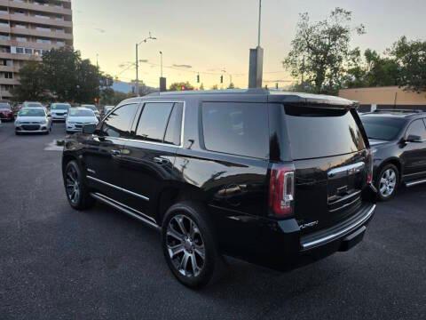 GMC Yukon photo 6