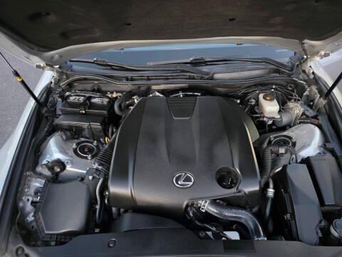 Lexus IS 250 4dr Sport Sdn AWD 2015