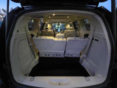 Chrysler Pacifica Limited FWD 2020