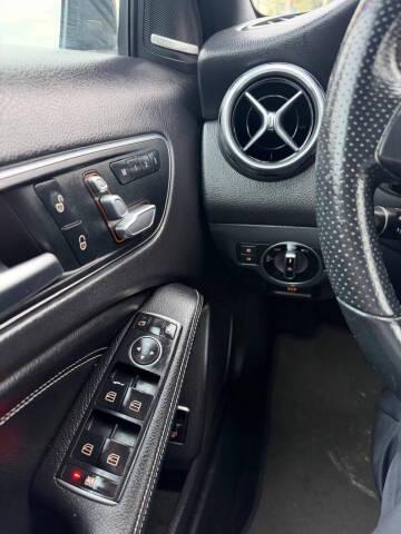 Mercedes-Benz GLA GLA 250 4MATIC SUV 2019