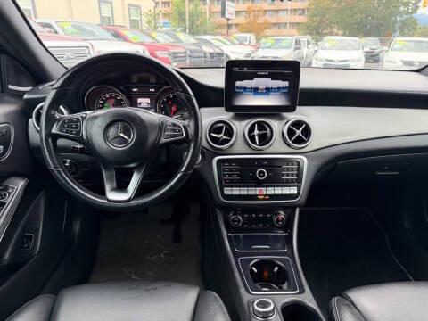 Mercedes-Benz GLA GLA 250 4MATIC SUV 2019