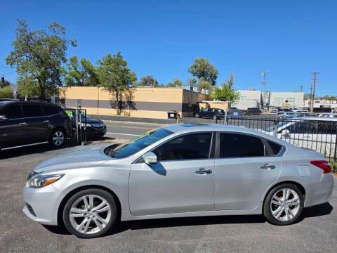 Nissan Altima 4dr Sdn V6 3.5 SR 2016