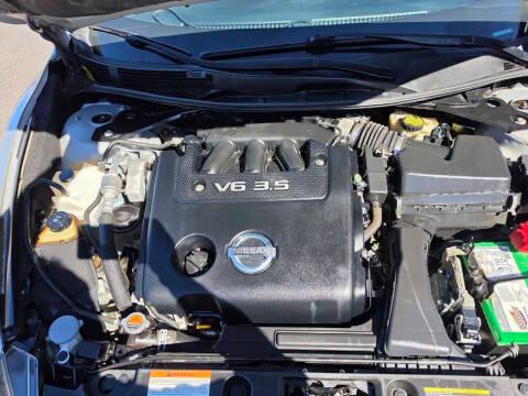 Nissan Altima 4dr Sdn V6 3.5 SR 2016