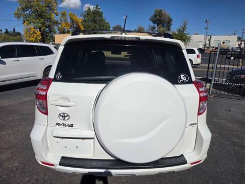Toyota RAV4 photo 8