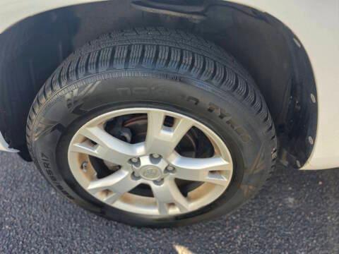 Toyota RAV4 photo 17