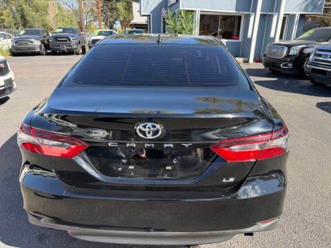 Toyota Camry photo 8