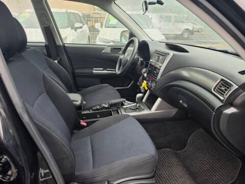 Subaru Forester photo 11