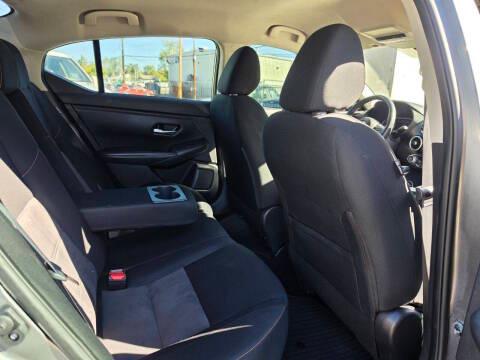 Nissan Sentra SR CVT 2023