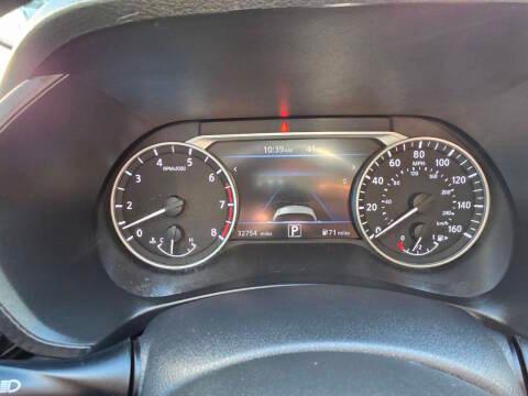 Nissan Sentra SR CVT 2023