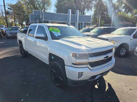 Chevrolet Silverado 1500 4WD Crew Cab 143.5" LT w/2LT 2016