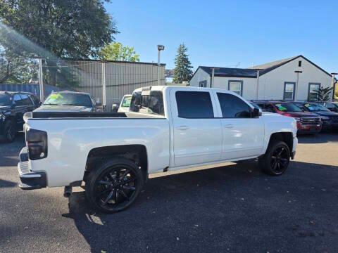 Chevrolet Silverado 1500 4WD Crew Cab 143.5" LT w/2LT 2016