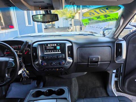 Chevrolet Silverado 1500 4WD Crew Cab 143.5" LT w/2LT 2016